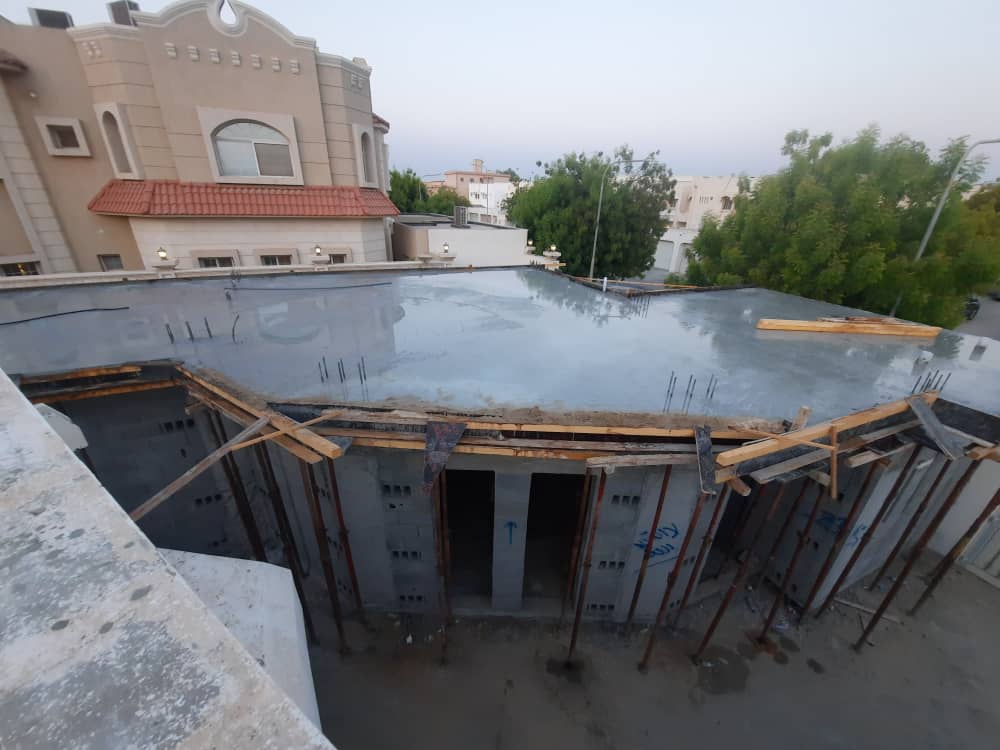 تكلفة بناء ملحق فوق السطح بلدي | اشتراطات ورسوم رخص البناء 2026